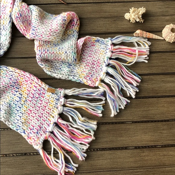 ‼️FREE....WITH LARGE BUNDLE ROXY- WINTER SCARF‼️ - Picture 5 of 11